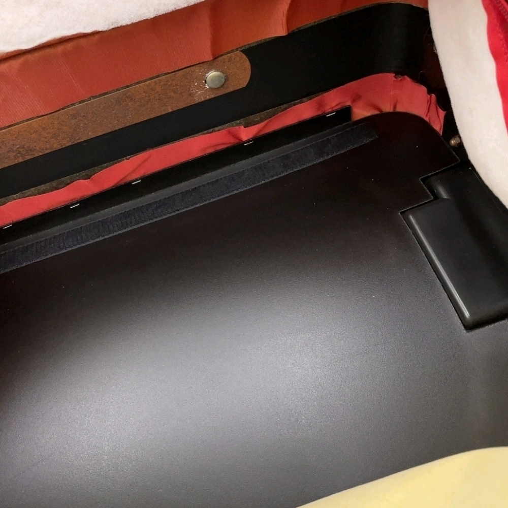 CHANEL Old Travel Line Nylon Black Suitcase + Tote - Picture 5 of 16